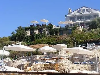 Szálloda Korsan Ada 2*