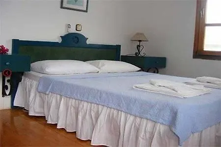 Korsan Ada Kaş