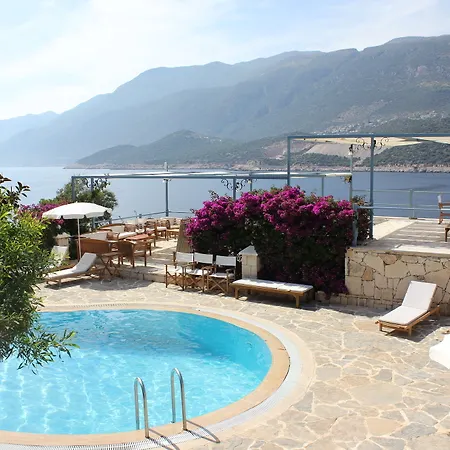 Korsan Ada Otel 2*
