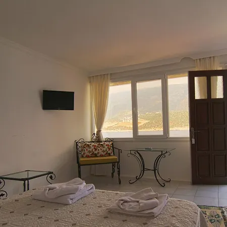 Otel Korsan Ada