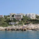Korsan Ada Hotel