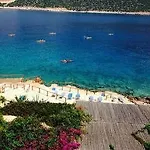Korsan Ada 2*