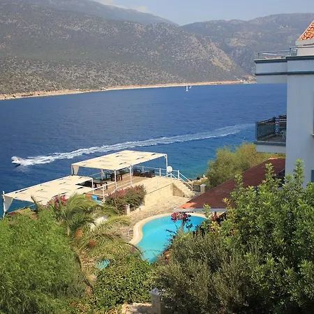Korsan Ada Kas