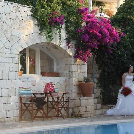 Otel Korsan Ada Kaş