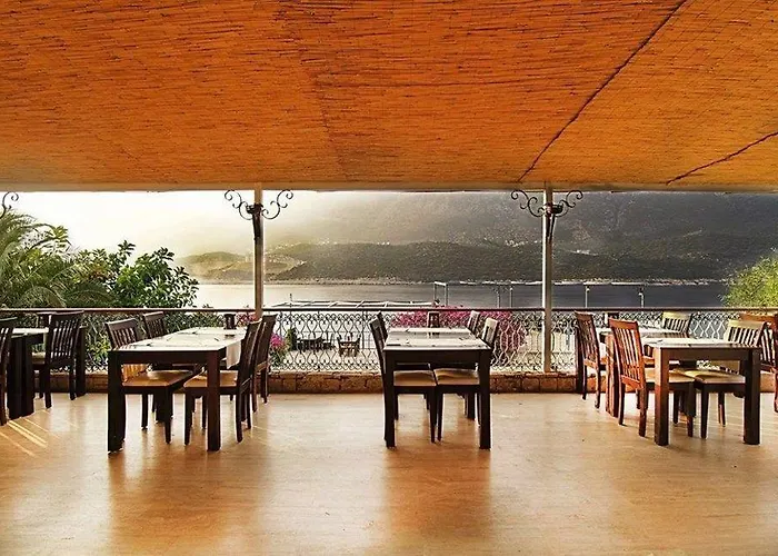 Korsan Ada Hotel Kaş